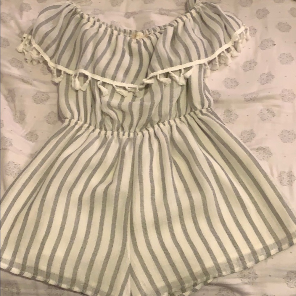 Altar’d state off the shoulder romper!!